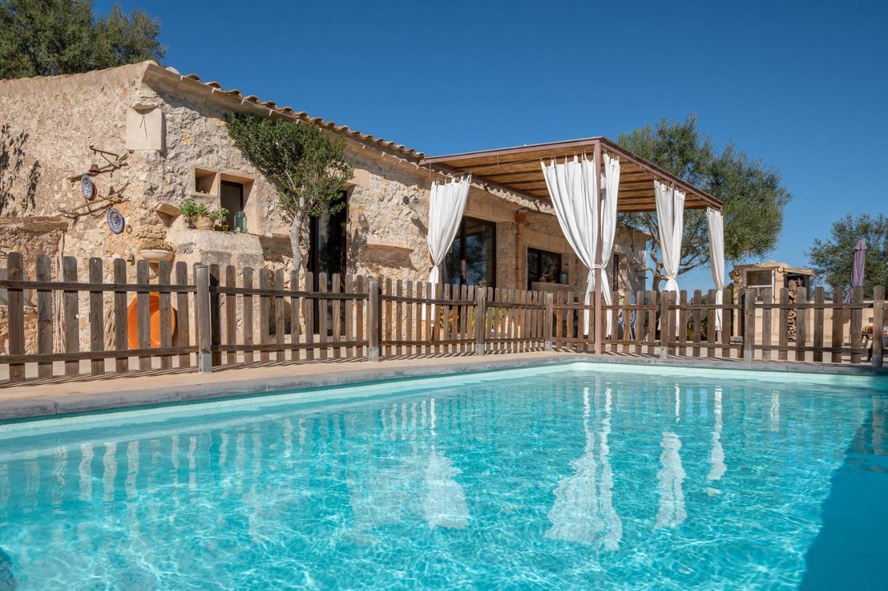 Son Pusseta Villa Petra  Exterior photo